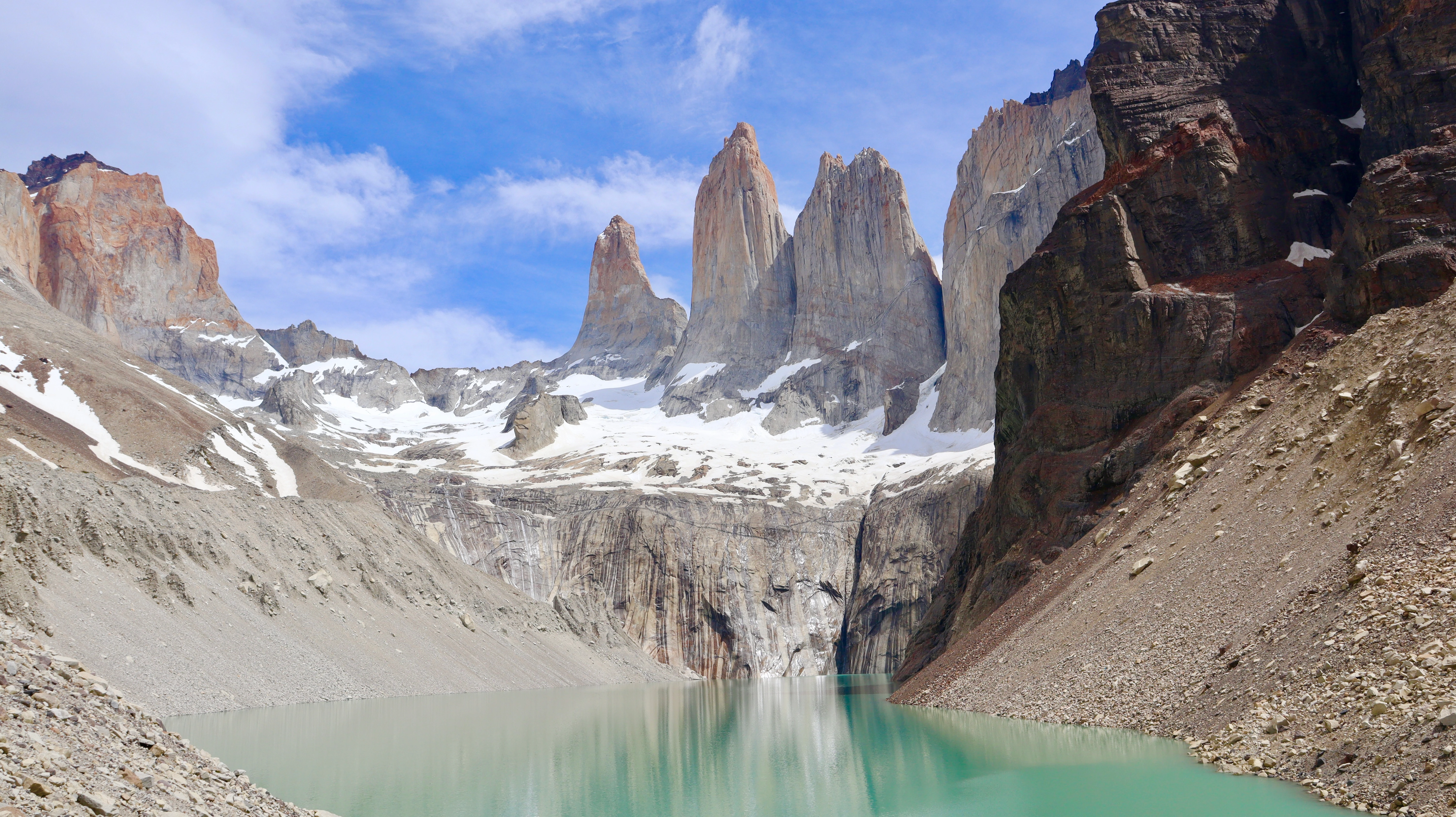 Midador de Las Torres, Torres Del Paine National Park, Patagonia